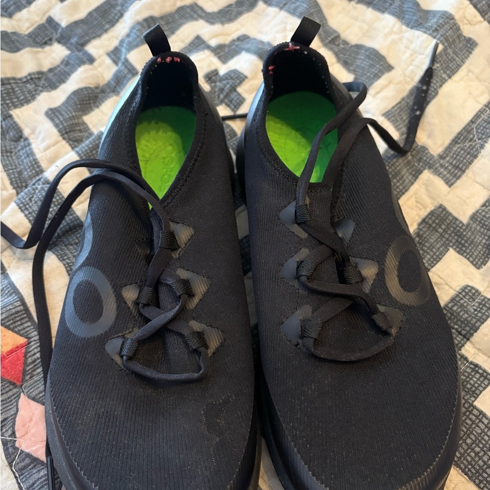 OOFOS Black Sneakers